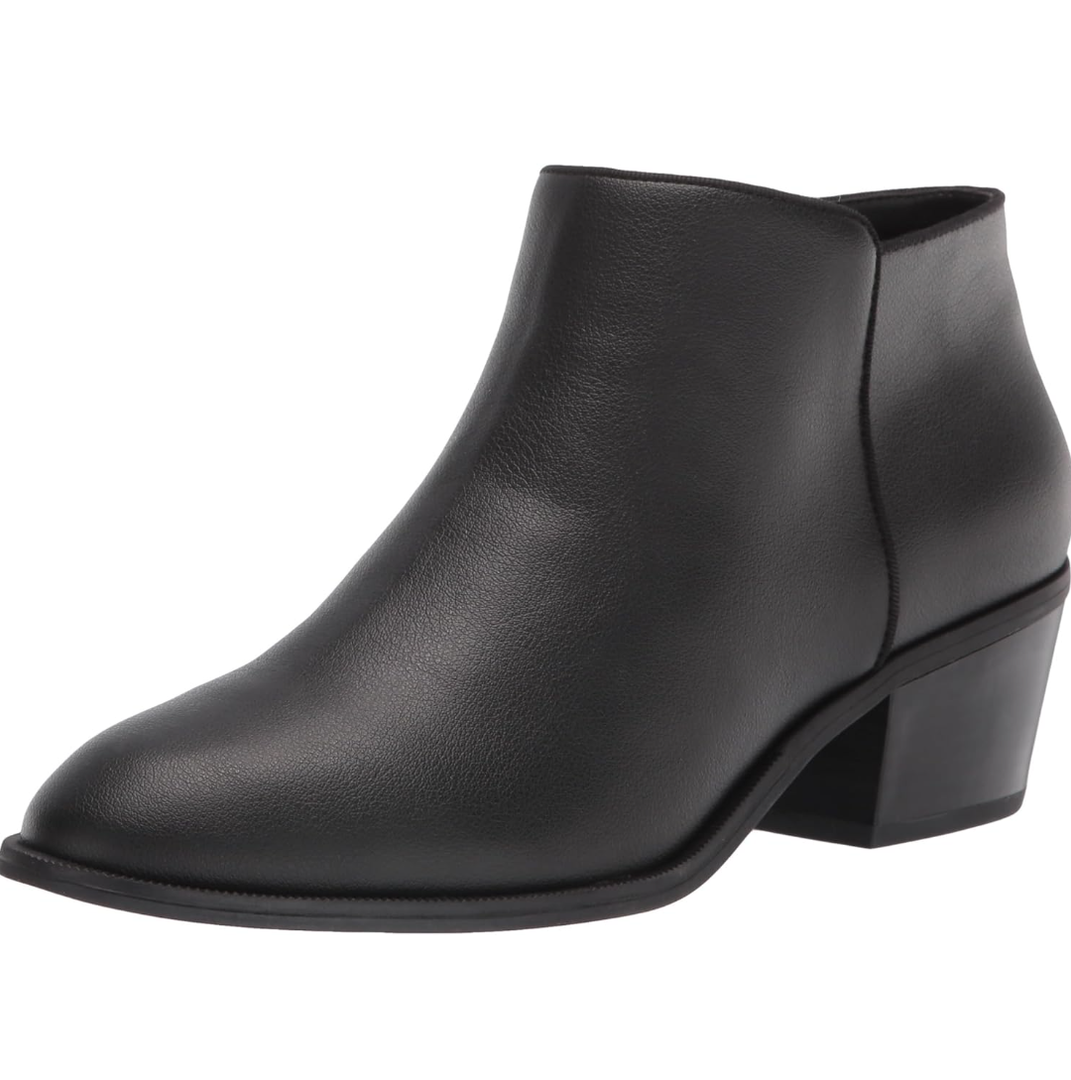 Amazon Essentials Women's Ankle Boots 12