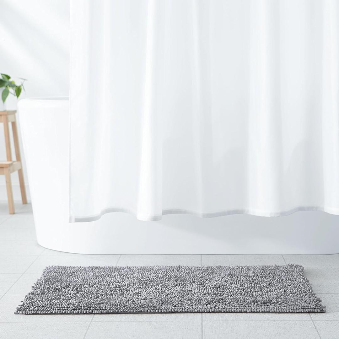Amazon Basics Platinum Bathroom Rug Mat, Ultra Absorbent Plush Shag, Non-Slip, Quick Drying, Machine Washable, 21" x 34", Platinum