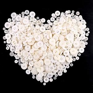 1600Pcs White Craft Buttons in Bulk White Button for Crafts Assorted Size for DIY Crafting Sewing Decorations