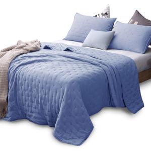 KASENTEX 3 Piece Quilts Mini Set Ultra Soft Machine Washable Lightweight All Season Nostalgic Design Solid Color Bedding Sets (King Size Quilt + 2 Pillowcase Shams, Light Blue)