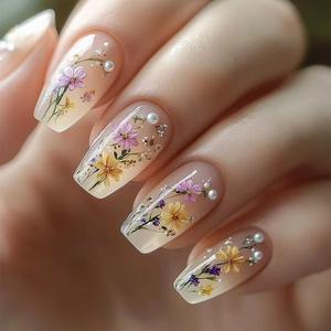 24Pcs Flower Press on Nails Short Coffin Fake Nails Spring Floral Acrylic Nails with Pearl Charms Glue on Nails Cute Acrylic Nails Glossy Full Cover Artificial Stick on Nails for Women Manicure Kit