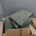 WRENSONGE Queen Quilt-3 Pieces Lightweight Bedspreads Olive Green Queen Size Quilt Bedding Set for All Seasons, Soft Summer Coverlet with 2 Pillow Shams Suitable for Bed & Couch