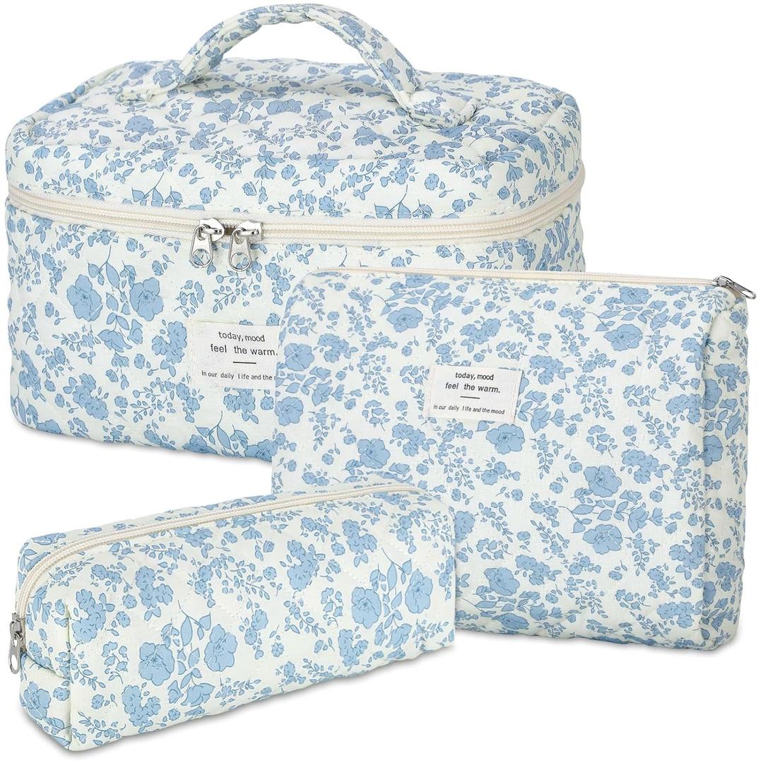 senbowe Floral Makeup Bag, 3 Pack Large Cotton Quilted Makeup Bag Set, Cute Floral Coquette Aesthetic Toiletry Bag Make Up Cosmetic Bag for Women, Toiletry Travel Make Up Organizer Bag (Blue-White)