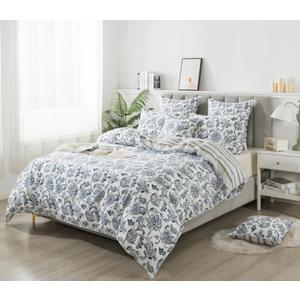 Duvet Cover and 2  Pillowcases — "Bohemian Damask and Paisley", Size Queen
