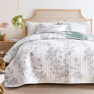 Flysheep Green and White Reversible Quilt Set King Size, 3 Pieces Elegant Flowers Botanical Pattern Summer Floral Bedding Set, Soft Lightweight Bedspread/Coverlet for All Season - 104"x90"