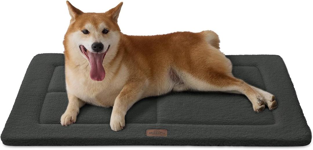 Reversible Dog Crate Pad Bed for Medium Dogs,Washable & Non-Slip Kennel Pet Mat, High Density Foam and Soft Fleece Cat Bed for Indoor & Outdoor Use, 35" x 23", Dark Gray