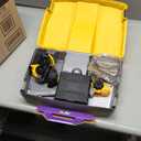 Kinetic Sand, Construction Site Folding Sandbox with 2lbs Play Sand & Toy Truck, Sensory Toys for Kids Ages 3 and up (Multi Color)