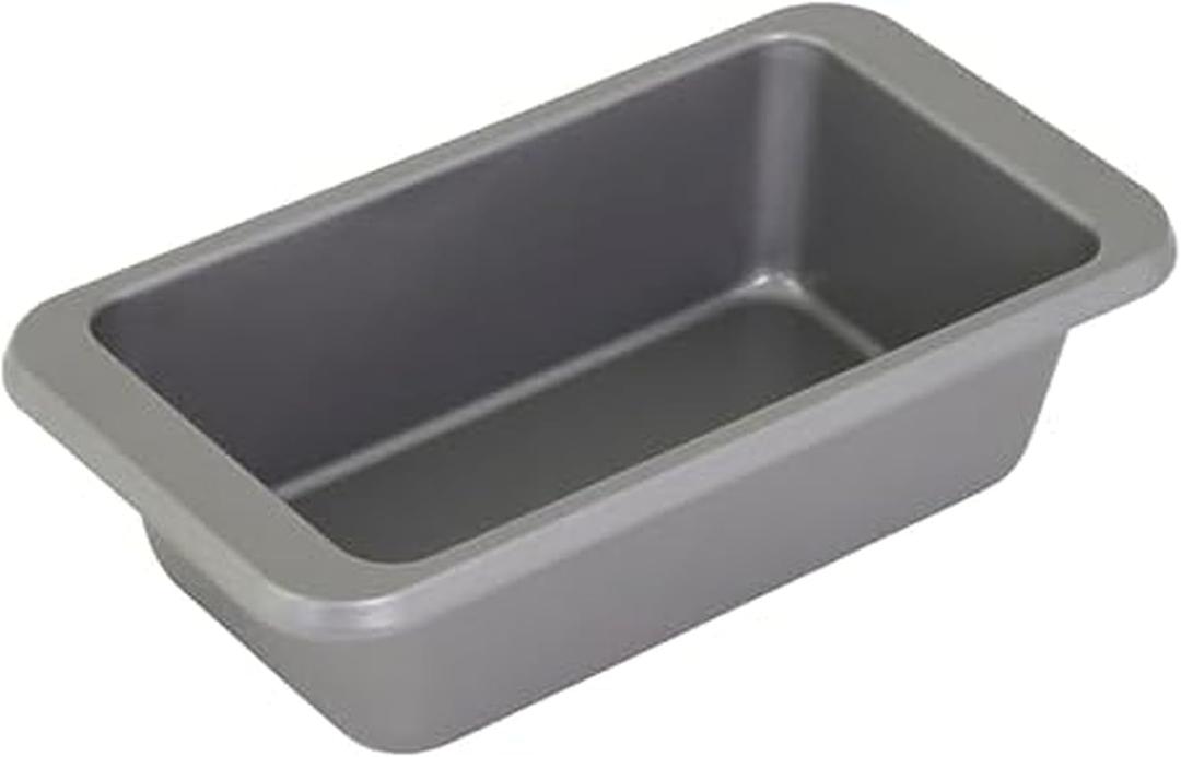 KitchenAid 9x5in Nonstick Aluminized Steel Loaf Pan, Contour Silver KitchenAid 9x5in Nonstick Aluminized Steel Loaf Pan, Contour Silver