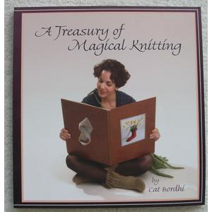 A Treasury Of Magical Knitting Paperback