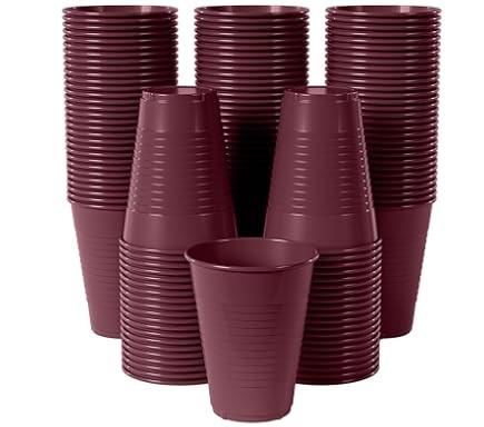 Plastic Cups With Straws