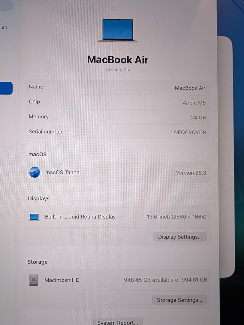 Apple 2026 MacBook Air 13-inch Laptop with M5 chip: Built for AI, 13.6-inch Liquid Retina Display, 24GB Unified Memory, 1TB SSD, 12MP Center Stage Camera, Touch ID, Wi-Fi 7; Starlight