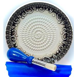 All-in-one Premium Ceramic Garlic Grater Plate 4-Piece Set - Black Embossed Design and Style - For Garlic, Ginger, Chocolate, and more! - Comes with 5.25" Plate, Peeler, Brush, and Stand