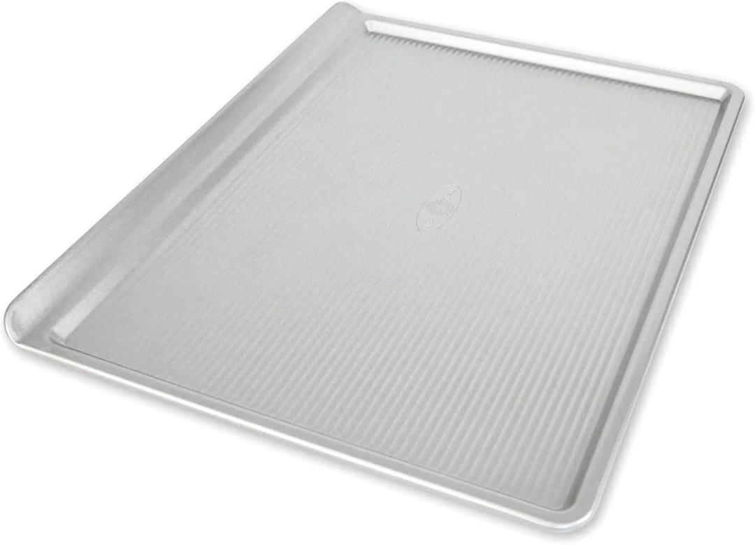 USA Pan Bakeware Cookie Sheet, Large, Warp Resistant Nonstick Baking Pan, Made in the USA from Aluminized Steel,Silver (Large - Set of 1)