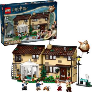 LEGO Harry Potter Privet Drive: Aunt Marges Visit Kids Toy - Buildable Book Nook and Room Decor for Boys and Girls, Ages 8+ - Collectible Harry Potter Minifigure - Birthday Gift Idea - 76451