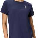 Nike Women's Sportswear Club Essentials T-Shirt Small