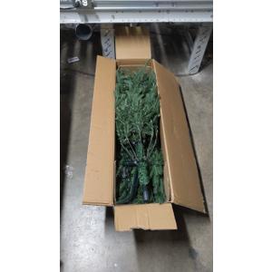 6 FT Pre-Lit Artificial Hinged Xmas Tree with 778 PVC and PE Branch Tips-M, CM25025US-M