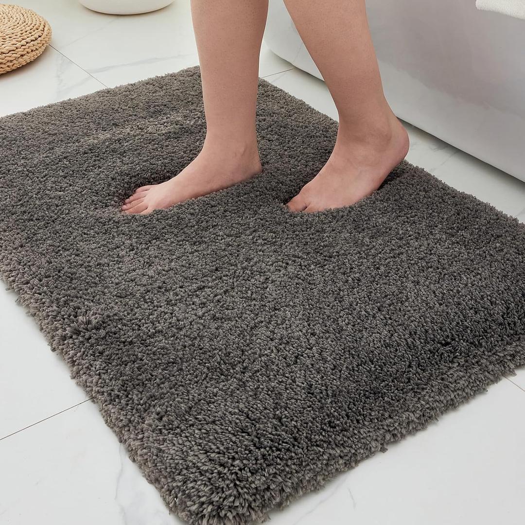 ILANGO Dark Gray Bathroom Rugs 24"  17" Small Non Slip & Super Absorbent Extra Thick Soft, Washable Bath Mat for Floor, Microfiber Plush Shaggy Bath Rug with Rubber for Bathtub Shower Room Sink