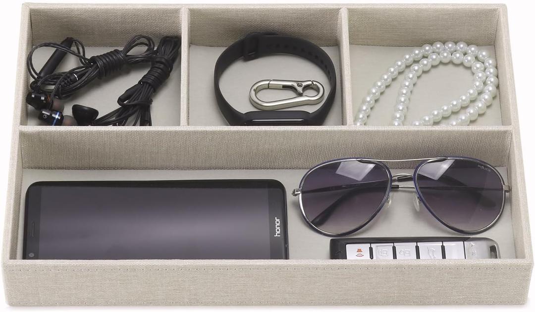 Desktop PU Leather Storage Rack, Proxy Parking tray, Dressing table Desktop Organizer, with 4 Compartments for Placing Mobile Phones, Remote controls, Cosmetics, Watches, and other Decorative trays. (Pearl White)