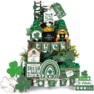 Wesiti 22 Pcs St. Patrick's Day Tiered Tray Decorations Cute Farmhouse Ireland Lucky Clover Truck Wooden Table Sign St. Patrick's Day Table Decoration for Home Decor Party Gift