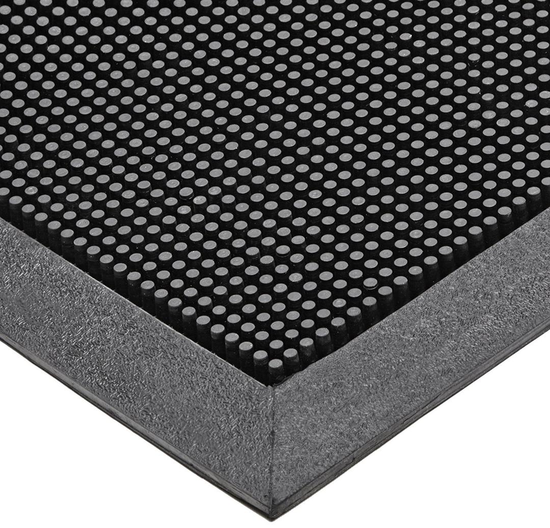 NoTrax 345 Scraper Outdoor Brush Mat, Natural Rubber Doormat for Outdoor Year-Round Use, Heavy-Duty, Durable, Beveled Edges, 36'' x 60'' Black, 345S3660BL