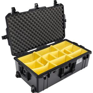 Pelican Air 1615 Case With Padded Dividers - Black