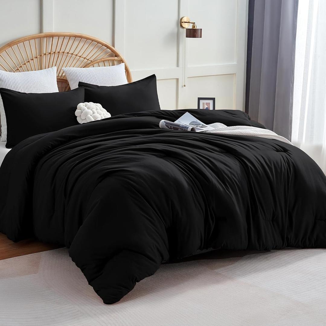 CozyLux Queen Comforter Set Black, 3 Pieces Solid Queen Comforter Breathable Quilted Style Bedding Sets, Luxury Soft Microfiber Down Alternative Comforter for All Season (1 Comforter & 2 Pillowcases)