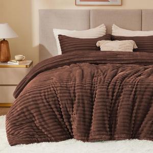 BEDELITE Fleece Queen Comforter Set -Super Soft & Warm Fluffy Hot Chotolate Bedding, Luxury Fuzzy Heavy Bed Set for Winter with 2 Pillow Cases