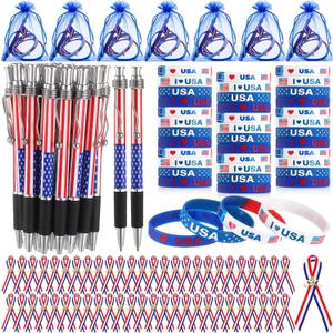 400pcs American Patriotic Gift Bulk USA Patriotic Pens American Flag Lapel Pins Bracelets Organza Gift Bag Set for Veterans Day Independence July 4th Memorial Day Supplies(Design)