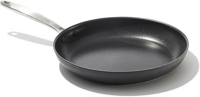 10" Frying Pan Skillet, PFAS-Free Ceramic Nonstick, Durable Hard Anodized Cookware, Scratch Resistant, Stainless Steel Handle, Good Grips, Dishwasher Safe, Oven safe, Black