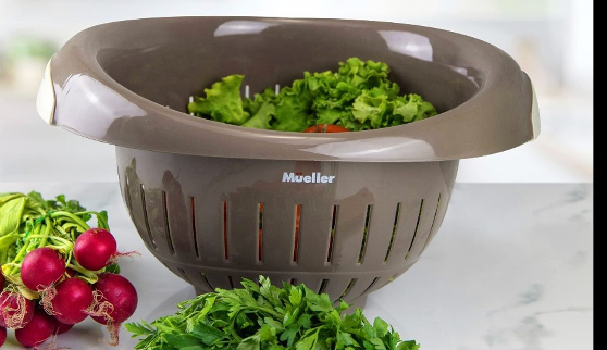 Mueller European Made Colander/Strainer, Heavy Duty Deep for Draining Pasta, Lettuce, Vegetables and Fruit, Dishwasher Safe, Mocca