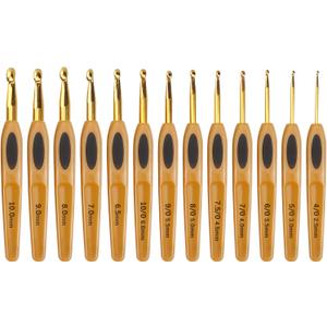 13 Sizes Crochet Hooks Set, Soft Touch Handle Crochet Hooks Set for Crocheting Yarn Craft 2.5-10mm, Knitting Sweater Needles Set for Grandmothers,Moms,Children,Beginners or Crochet Lovers (Gold)