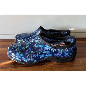 Sloggers Original Waterproof Rain and Garden Shoe for Women– Outdoor Slip-On Garden Clog - Made in The USA with Premium Comfort Insole and Arch Support - Grungy Paw Print Blue, Size 8