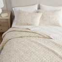 Martha Stewart - Queen Quilt Set, 100% Cotton Reversible Bedding Set, Incredibly Soft Feel for Year Round Comfort, 3 Piece Bed Set with Matching Pillowcases (Layered Branches Beige)