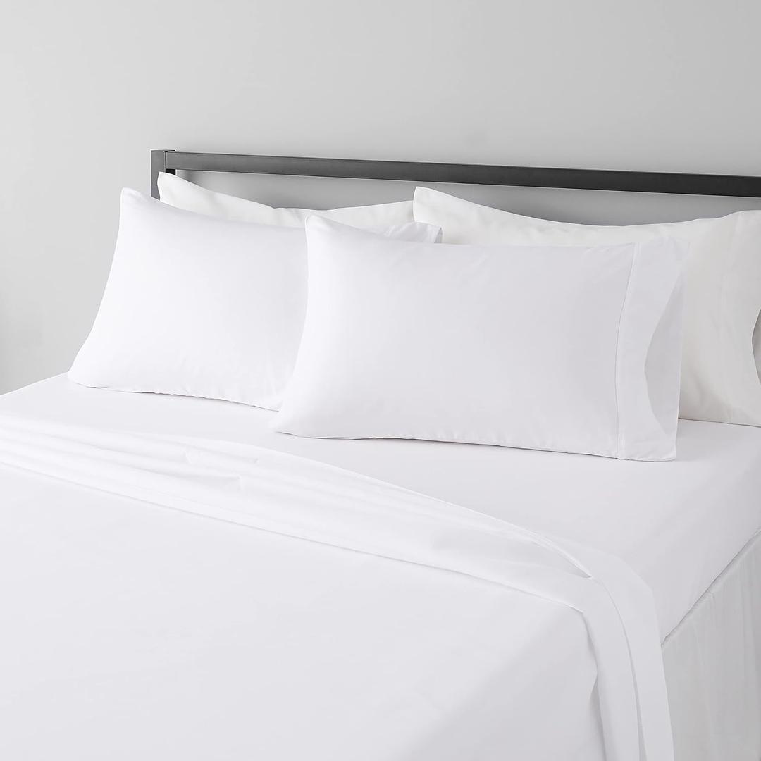 Amazon Basics Lightweight Super Soft Breathable Wrinkle-Resistant Microfiber 4-Piece Bed Sheet Set with 14-Inch Deep Pockets, Queen, Bright White, Solid