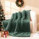 WRENSONGE Chunky Knit Blanket Throw Dark Green Large Soft Fluffy Cable Knit Crochet Throw 100% Hand Knitted Blanket for Couch Bed(40"x40")