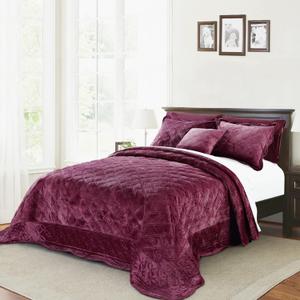 Home Soft Things Super Soft Microplush 4 Piece Bedspread Set Oversize King 120" x 120", Burgundy Diamond Plaid Scallop Edged Warm Cozy Plush Quilt Comforter Bedding Set with 2 Shams 1 Pillow