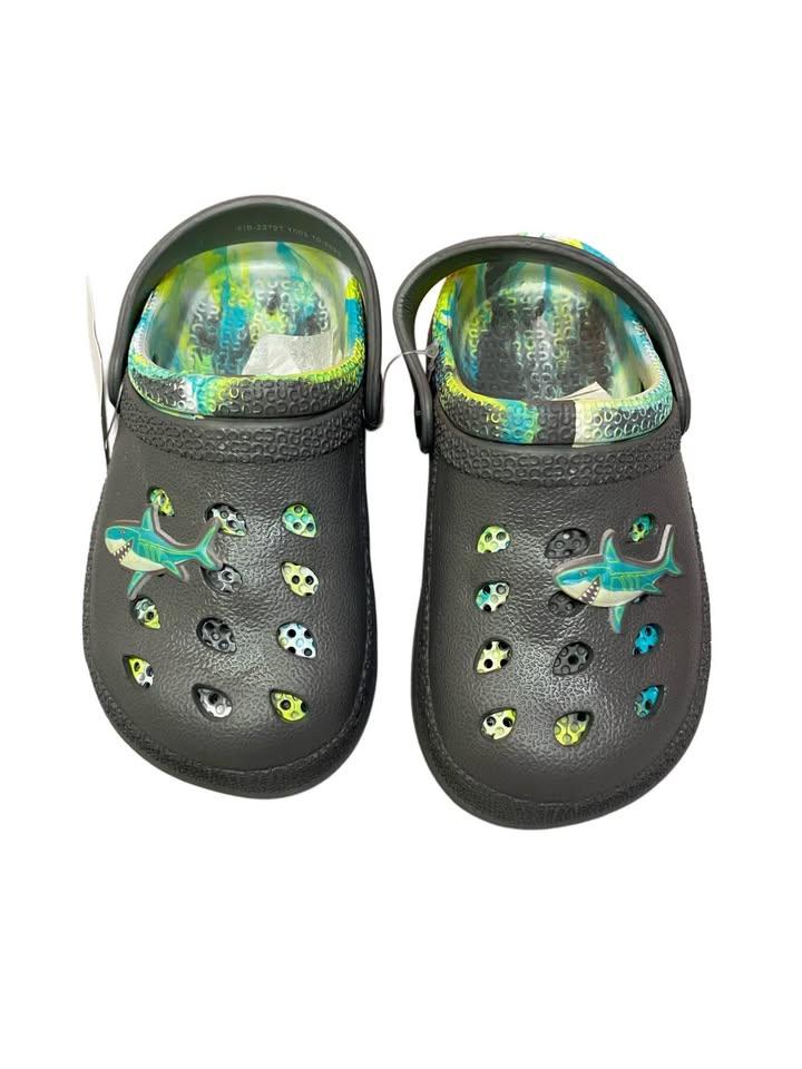 Kid’s Crocs Style Slip On / Rubber Clogs / Sandals / Water Shoes / Size 7