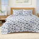 Great Bay Home Coastal Quilt Set - 3-Piece Full/Queen Size Nautical Bedding Set - Lightweight, All-Season, Reversible Bedspread (Coastal Fish)