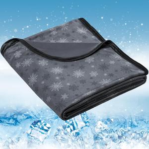 OIGAE Cooling Blanket for Hot Sleepers - Soft & Lightweight Summer Cold Blanket for Night Sweats | Perfect for Bed, Couch, Sofa (Black, King 90" x 108")