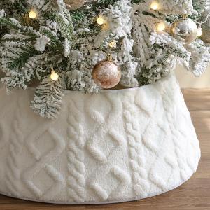 Christmas Tree Collar, Rustic White Luxury Plush Faux Fur Tree Collar with Textured Crossed Diamond Pattern, Soft Boho Xmas Tree Ring Beige Tree Skirt for Holiday Decorations Home Decor