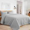 HOMBYS 3 Piece Oversized King Quilt Set Bedspread 128x120 Reversible Lightweight Coverlet Summer Comforter Set (Super King Plus(128x120), Light Grey)