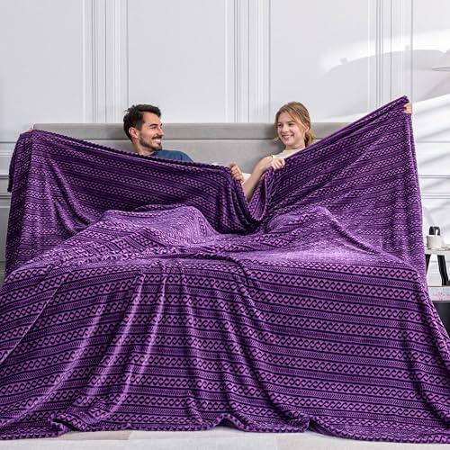 Serenhom Soft Cozy 120x120 Inches Seamless Oversized King Fleece Blanket, 3D Jacquard Decorative Giant 10'x10' California King Blanket Extra Large for Bed, Sofa, Couch, Travel, Travel, Pueple Chain