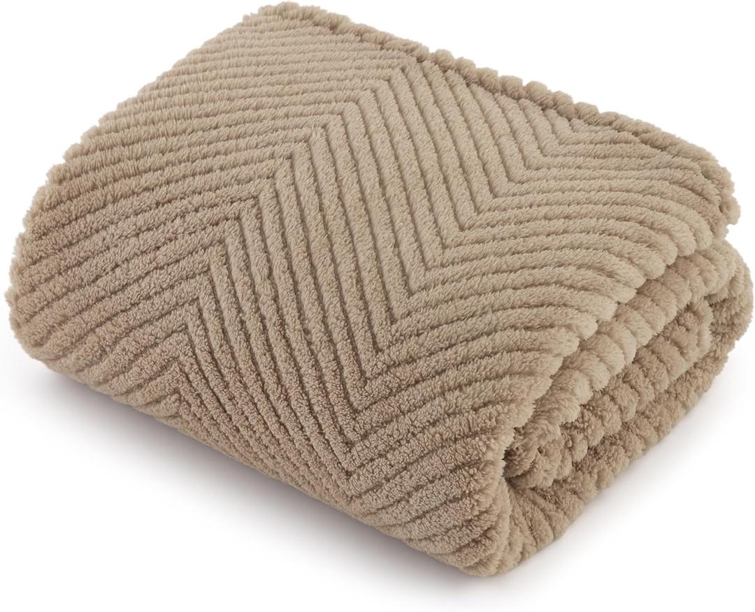 Bedsure Dog Blanket for Medium Dogs Washable - Fluffy Fuzzy Puppy Cat Blanket with Premium 300GSM Coral Fleece Soft for Pet Kitten Doggy, Brown, 30x40IN