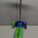 Scooter for Kids Ages 3-5 - Light Up Wheels, Extra Wide Deck, Foot Activated Break, Self Balancing Kids Toys for Boys & Girls