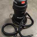 Shop-Vac 9522205 5 Gallon 5.5 Peak HP Hangup Wet/Dry Vacuum, 1.25 Inch Diameter x 18 Foot Hose, 6 Foot Cord, Wall Mount Included, Ideal for Garage, Workshop & Home