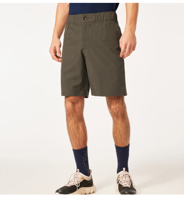 Adventure Chino Short(size 32)