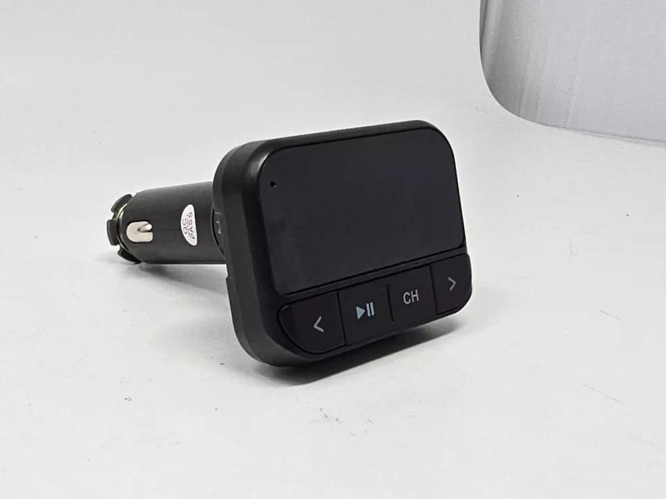 ZGear FM Transmitter and Fast Charging Car Charger 12 watt 2.4 Amp Aux & USB