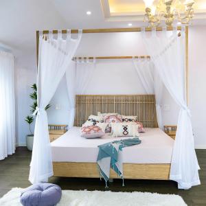 Linentalks Sheer Canopy Bed Curtains for King, Queen, Full and Twin Bed, 4 Corner Bed Canopies & Drapes, Four Poster Bed Canopy Curtains Beds, Sheer Curtains for Canopy Bed Drapes, White (All Bed Sizes)