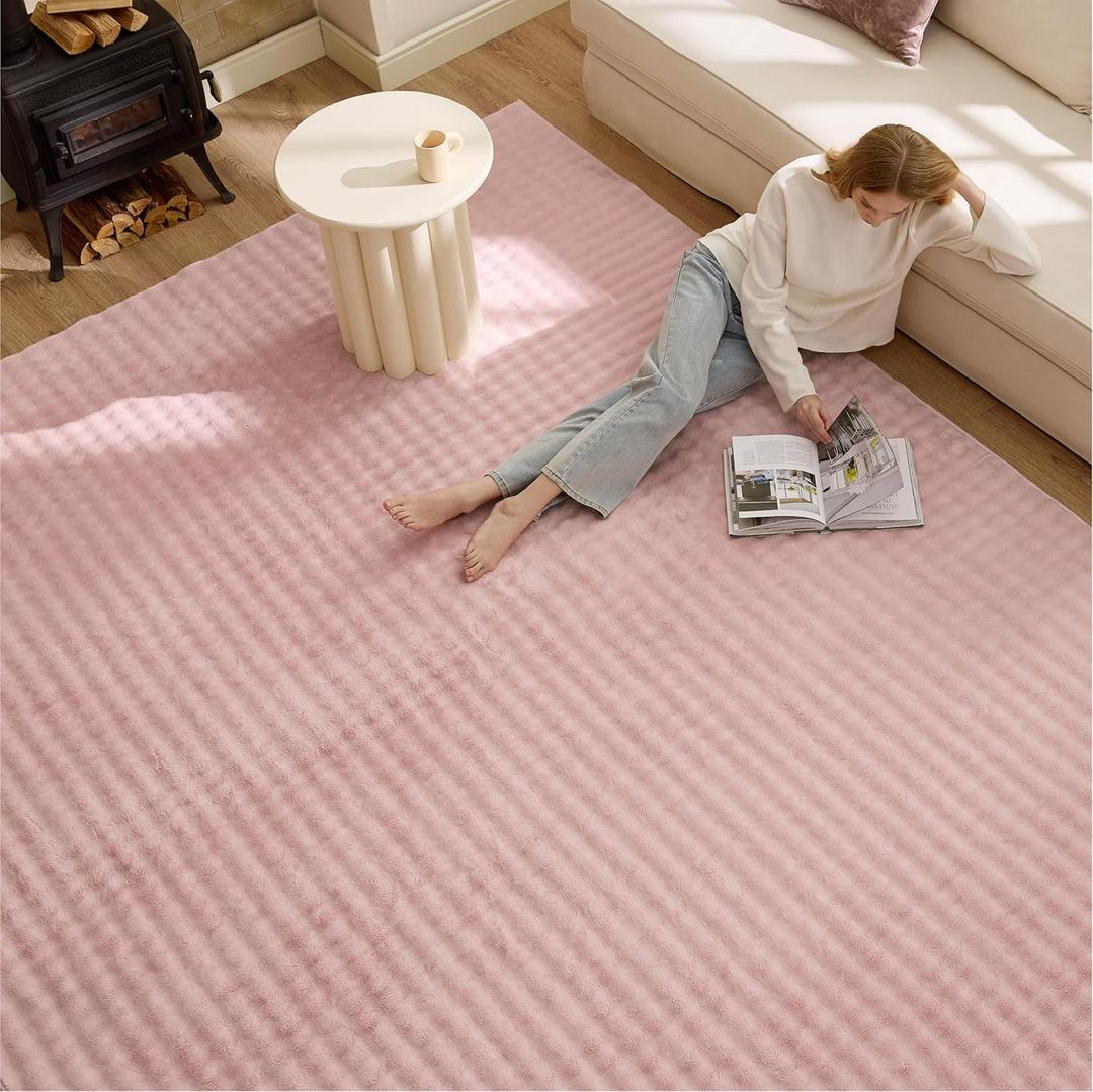 Bedsure 3x5 Fluffy Area Rugs for Living Room, Machine Washable Rugs, Non-Slip Backing, Non-Shedding, Pet Friendly Throw Rug for Bedroom Dining Room, Rug for Kids Room, Strawberry Cream