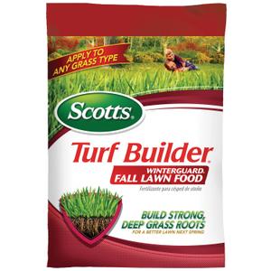 Scotts Turf Builder WinterGuard Fall Lawn Fertilizer for All Grass Types, 12,000 sq. ft., 32.3 lbs. (EXP 03/05/27)
